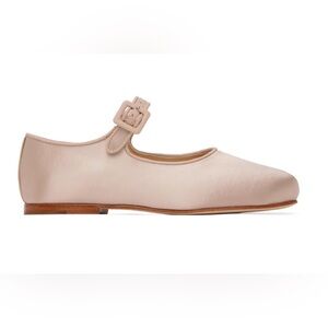 MARY JANE POINTE IN BALLET SATIN